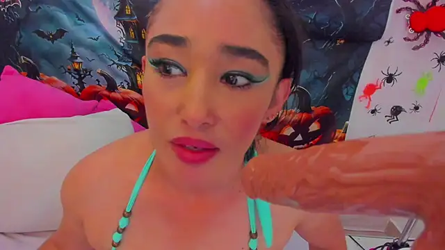 charlotte-11 online show from 11/04/25, 05:50