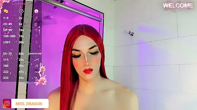 Snapshot of Victoria_Kastelo chatting on 10/15/25, 06:49 Victoria Kastelo online show from 10/15/25, 06:49
