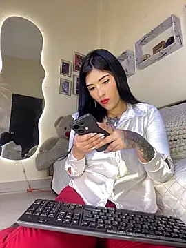 Snapshot of Sweetie_Arianna chatting on 02/23/25, 07:22 Sweetie Arianna online show from 02/23/25, 07:22