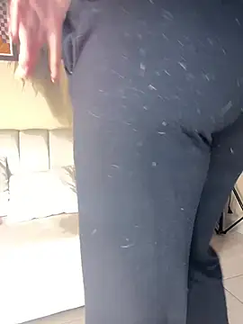 Snapshot of Sweetie_Arianna chatting on 03/01/26, 04:01 Sweetie Arianna online show from 03/01/26, 04:01