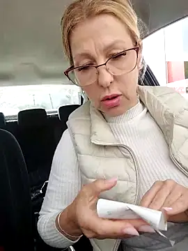 blondyruby online show from 02/25/26, 10:04