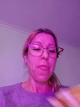 blondyruby online show from 02/09/26, 12:08