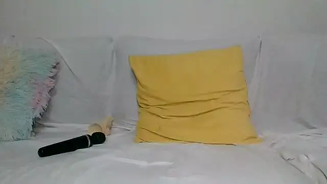 blondyruby online show from 11/21/25, 08:41