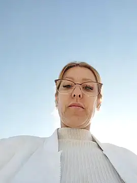 blondyruby online show from 03/09/26, 09:46