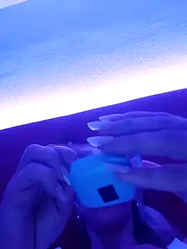 blondyruby online show from 11/14/25, 10:02