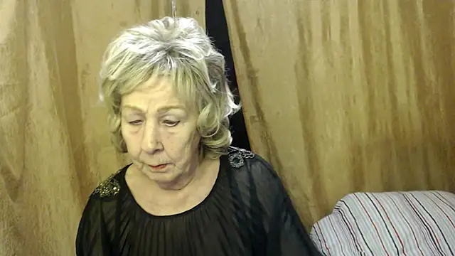  Estelitta 5 online show from 02/18/25, 11:52
