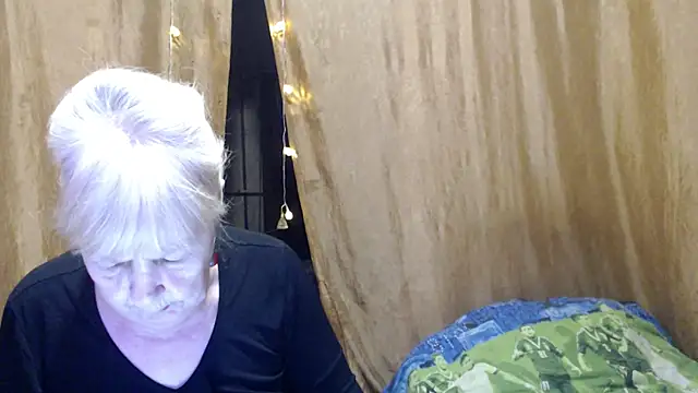  Estelitta 5 online show from 01/18/25, 06:53
