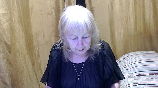  Estelitta 5 online show from 02/22/25, 03:47