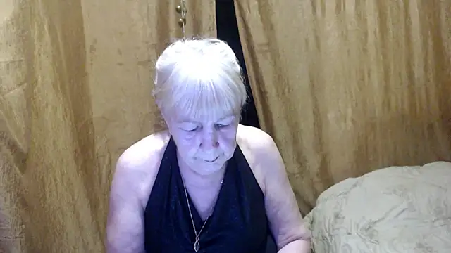  Estelitta 5 online show from 02/20/25, 05:20