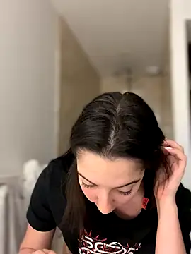  Juliette online show from 11/28/25, 01:44