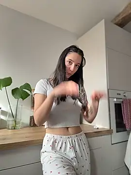  Juliette online show from 03/04/26, 09:17
