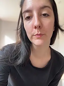 Snapshot of _Juliette chatting on 02/27/26, 09:42 Juliette online show from 02/27/26, 09:42