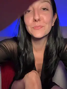 Snapshot of _Juliette chatting on 06/09/26, 09:16 Juliette online show from 06/09/26, 09:16