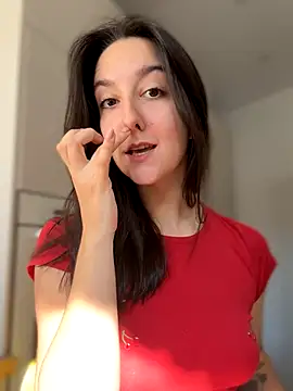 Snapshot of _Juliette chatting on 10/11/25, 09:10 Juliette online show from 10/11/25, 09:10