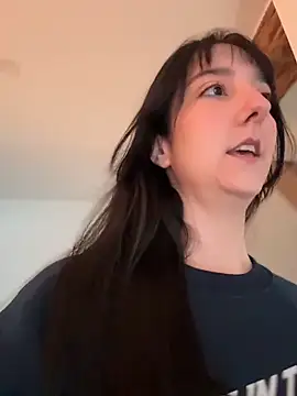 Snapshot of _Juliette chatting on 02/23/26, 04:40 Juliette online show from 02/23/26, 04:40