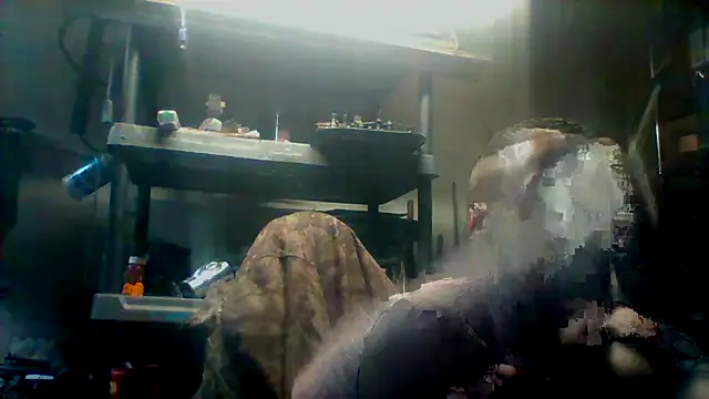 Aaronbp online show from 11/18/25, 05:55