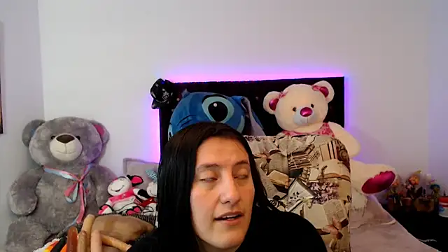 Lorenahot 06 online show from 10/10/25, 05:58