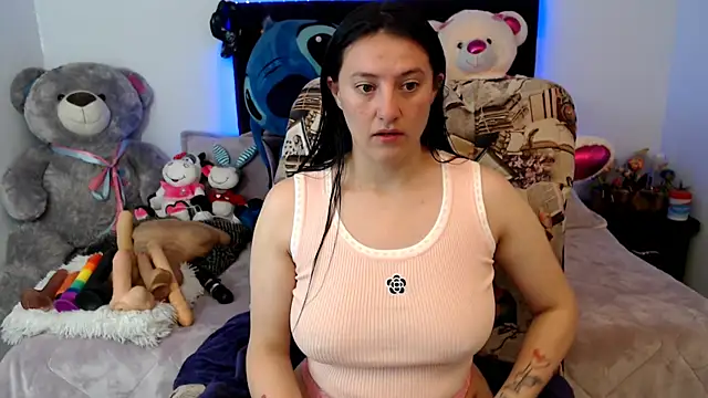 Lorenahot 06 online show from 10/18/25, 03:47