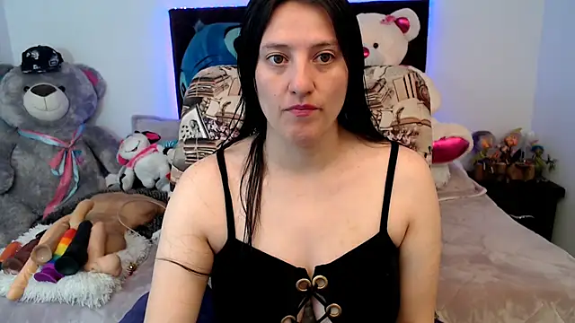 Lorenahot 06 online show from 11/08/25, 06:00