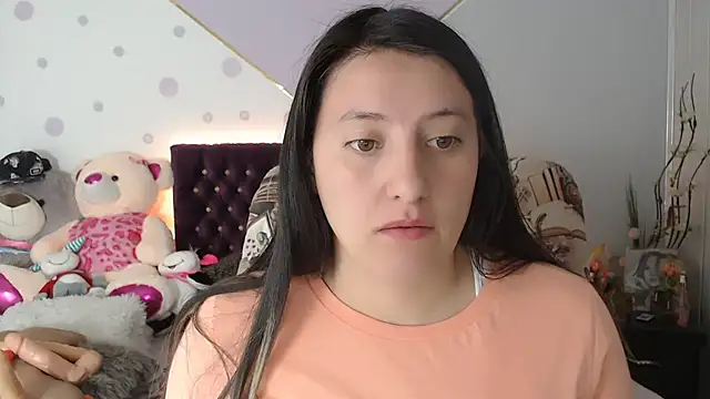 Lorenahot 06 online show from 03/03/25, 06:13