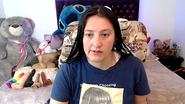 Lorenahot 06 online show from 02/13/26, 07:14