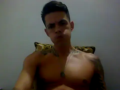 Skater29xx2 online show from 02/24/25, 05:43