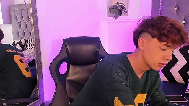 Tomy Rox online show from 11/30/25, 06:03