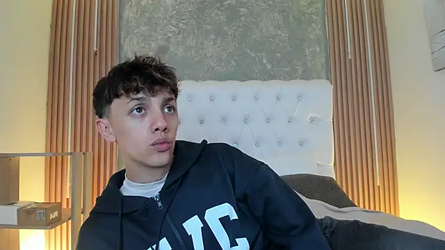 Tomy Rox online show from 03/29/26, 09:16