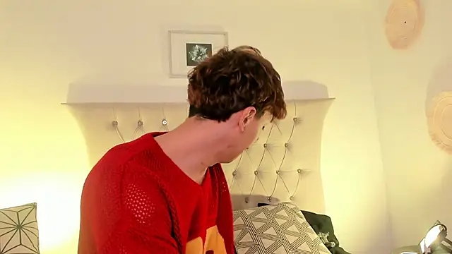 Tomy Rox online show from 11/25/25, 04:35