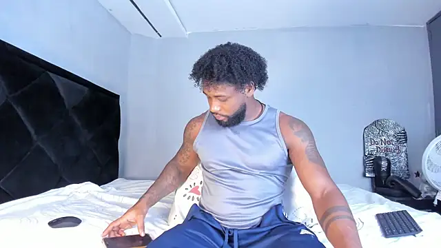 Dancelwashington online show from 05/26/26, 01:42