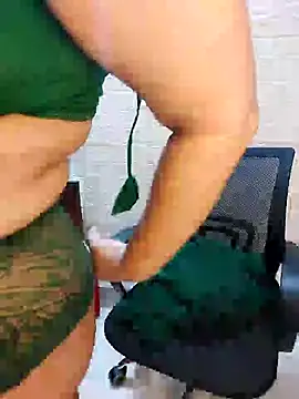 Adiba 2 online show from 05/19/26, 05:20
