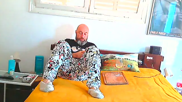 CTPuIITu3 online show from 04/10/26, 08:32