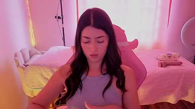 ChanellGV online show from 03/18/26, 07:37