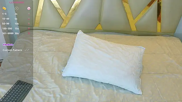 cattaleeyaa online show from 09/24/25, 12:55