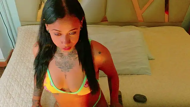 cattaleeyaa online show from 10/19/25, 12:52