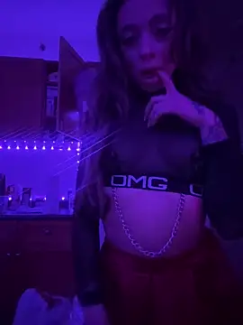 greedybratt online show from 11/18/25, 06:39