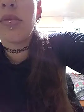 Zorrita Fox online show from 10/20/25, 01:18