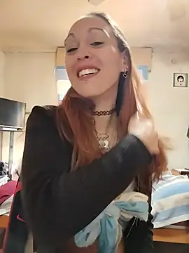 Snapshot of Zorrita_Fox chatting on 07/03/26, 05:19 Zorrita Fox online show from 07/03/26, 05:19