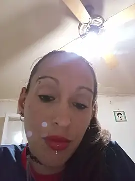 Zorrita Fox online show from 03/04/26, 12:40