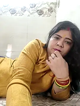 Snapshot of Husnpari20 chatting on 11/17/25, 04:27 Husnpari20 online show from 11/17/25, 04:27