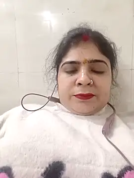 Husnpari20 online show from 12/18/25, 03:55