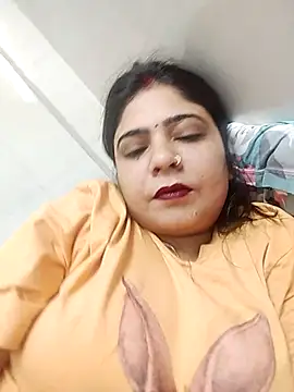 Snapshot of Husnpari20 chatting on 02/20/25, 02:02 Husnpari20 online show from 02/20/25, 02:02