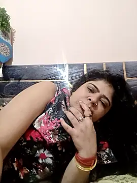 Husnpari20 online show from 04/13/26, 05:33