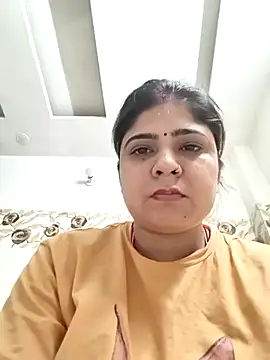 Snapshot of Husnpari20 chatting on 03/11/25, 05:02 Husnpari20 online show from 03/11/25, 05:02