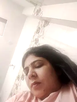 Snapshot of Husnpari20 chatting on 02/19/25, 12:00 Husnpari20 online show from 02/19/25, 12:00