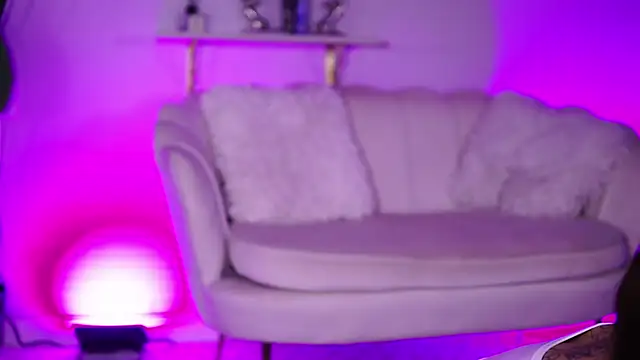 SecretSienna online show from 04/27/26, 03:04