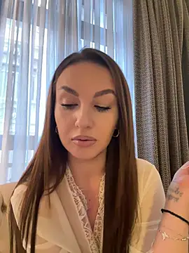 SecretSienna online show from 03/23/26, 07:41