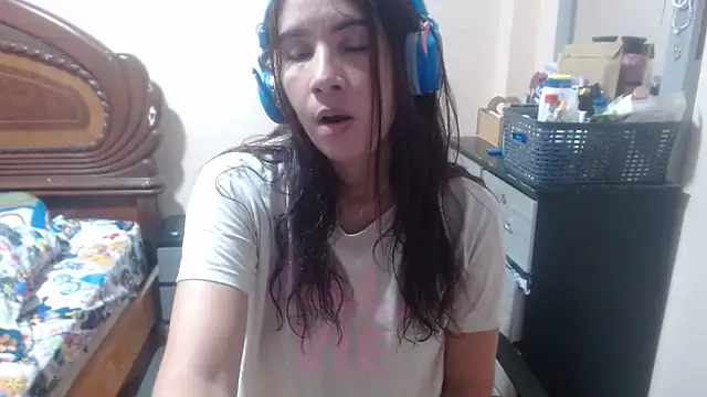 Snapshot of Ainhoa-hot chatting on 12/21/25, 03:08 Ainhoa-hot online show from 12/21/25, 03:08