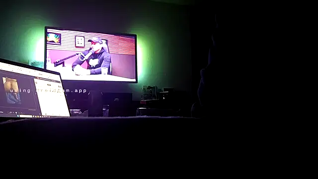 Snapshot of Pegg-fist-me chatting on 09/12/25, 01:39 Pegg-fist-me online show from 09/12/25, 01:39