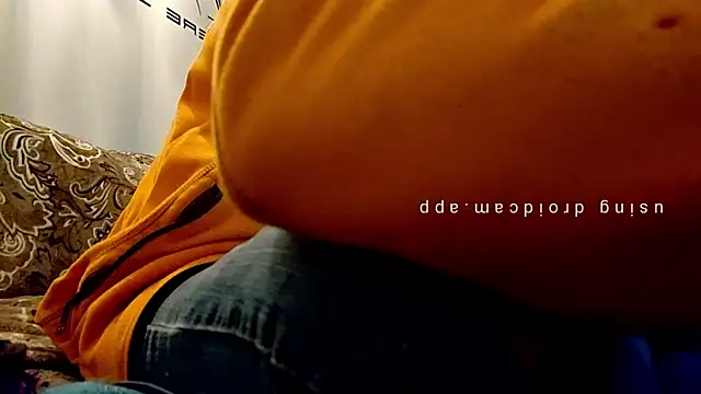 Snapshot of Pegg-fist-me chatting on 03/04/26, 01:24 Pegg-fist-me online show from 03/04/26, 01:24